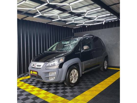 FIAT IDEA 1.8 MPI ADVENTURE 16V FLEX 4P MANUAL FIAT IDEA 1.8 MPI ADVENTURE 16V FLEX 4P MANUAL